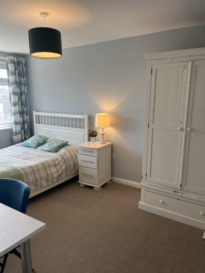 Kemsing-gardens-ct2-7rf-950183