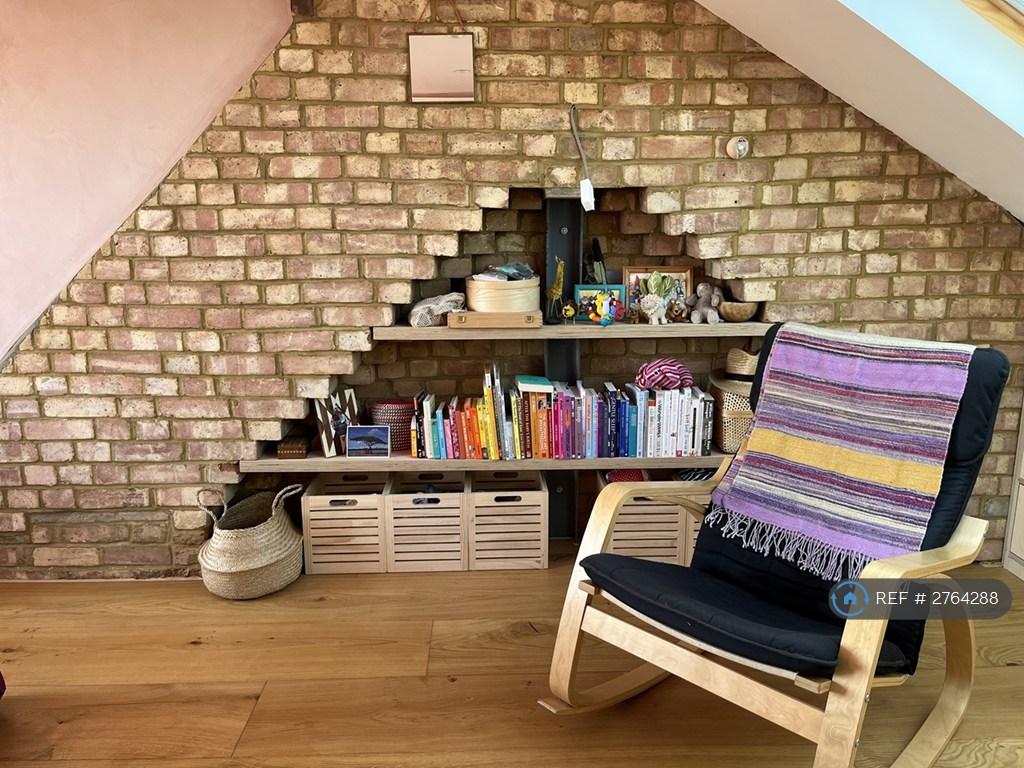 Loft Bedroom Chimney Detail