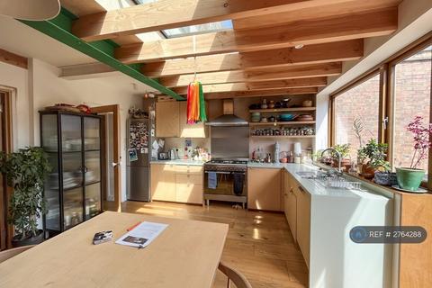 undefined, Hubbard Road, London, SE27