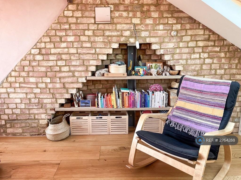 Loft Bedroom Chimney Detail