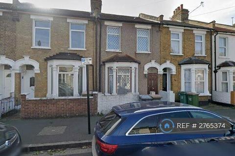 4 bedroom terraced house to rent - Perth Road, London, E13