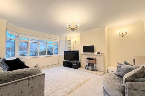 undefined, Don Way, Romford, RM1