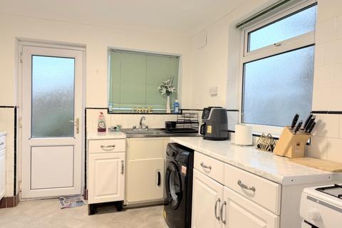 undefined, Don Way, Romford, RM1