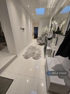 undefined, Bushey, Bushey, WD23