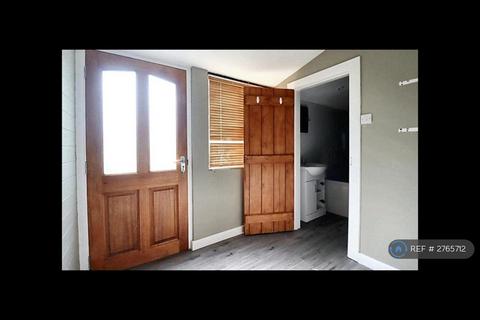 2 bedroom terraced house to rent, Windmill Road, Coventry, CV6