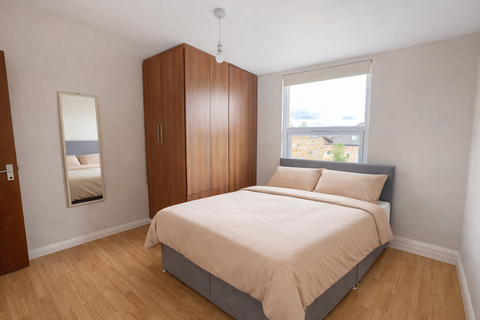 1 bedroom flat to rent, London N4