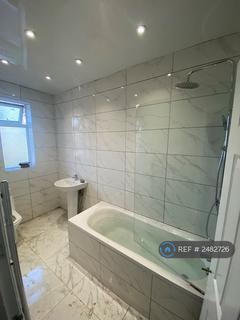2 bedroom flat to rent, Wallsend Road, North Shield, NE29
