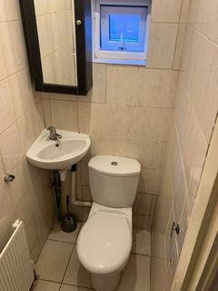 4 bedroom terraced house to rent, Draper Street, Leicester
