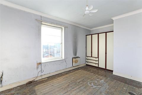 2 bedroom terraced house for sale, Wycliffe Street, Ossett, West Yorkshire, WF5