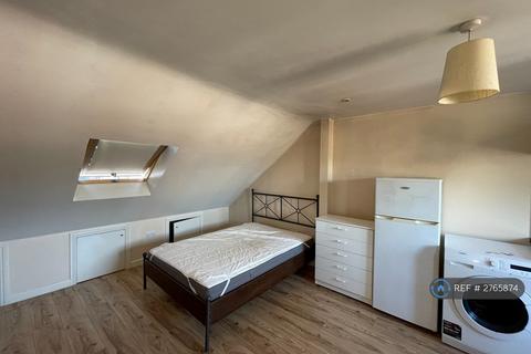 undefined, Trundleys Road, London, SE8