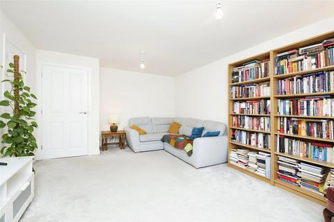 3 bedroom semi-detached house for sale, Wentworth Drive, Durham, DH1