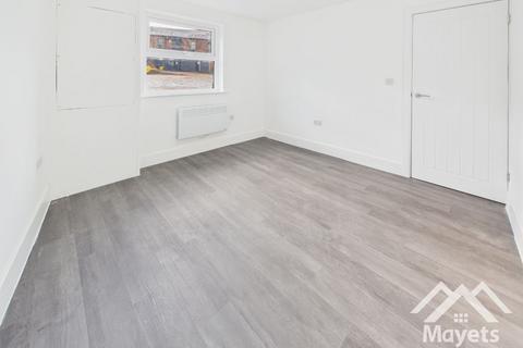 2 bedroom apartment to rent, Flat 4 The Mews, Eanam Old Road,Blackburn. BB1 5BY