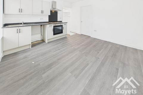 1 bedroom apartment to rent, Flat 7 The Mews, Eanam Old Road, Blackburn. BB1 5BY