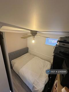 undefined, Dehavilland Close, Yeading, UB5