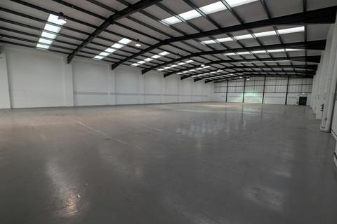 Distribution warehouse to rent, Brunel Rd Totton SO40 3SH