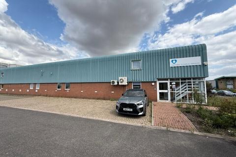 Industrial development to rent, Southmead Park Didcot OX11 7PH