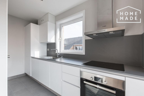 1 bedroom flat to rent, Olympian Court, E14