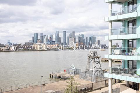 2 bedroom apartment to rent, Enderby Wharf, London SE10