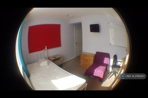 undefined, Hughenden Road, High Wycombe, HP13