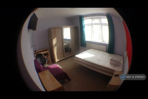 undefined, Hughenden Road, High Wycombe, HP13