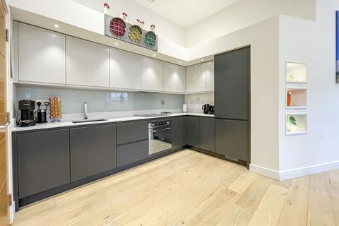2 bedroom apartment for sale, Craigie Drive,The Millfields,Plymouth,Devon,PL1 3JB