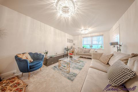 4 bedroom detached house for sale, Bradford BD14