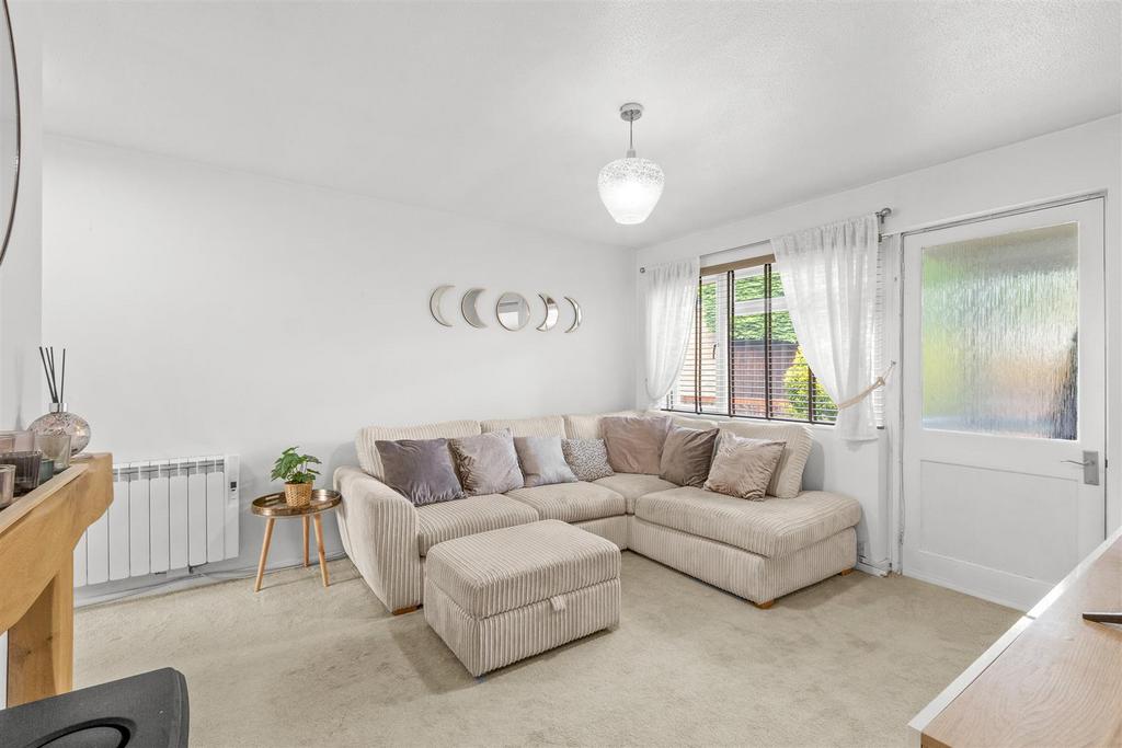 93 Clearbrook Close, HP13 7 BS-3.jpg