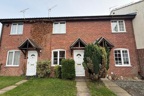 2 bedroom terraced house to rent, Priors Drive, Norfolk NR6