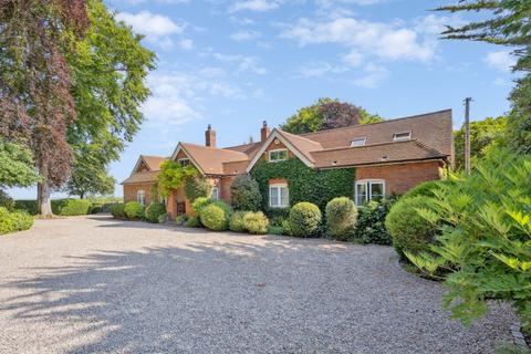 undefined, Little Tring Road, Tring