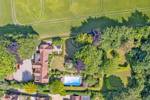 5 bedroom detached house for sale, Little Tring Road, Tring