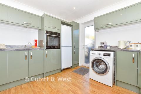 undefined, Lundy Close, Littlehampton BN17