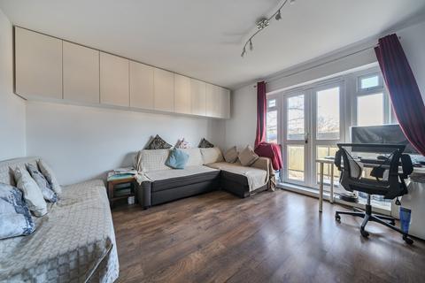 undefined, Middle Park Avenue, Eltham