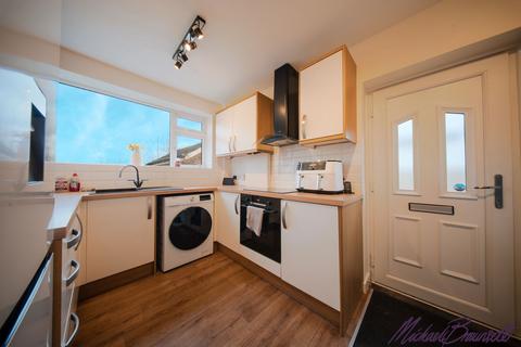 2 bedroom semi-detached bungalow for sale, Leonard Street, Bradford BD12