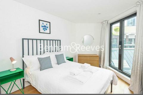 3 bedroom apartment to rent, Danestone Court,  Aldgate East E1