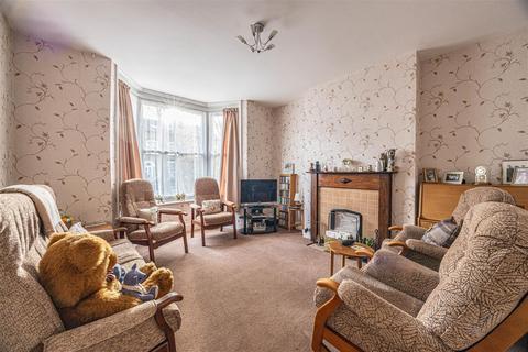 3 bedroom terraced house for sale, CAMBRIDGE ROAD, Southend-On-Sea