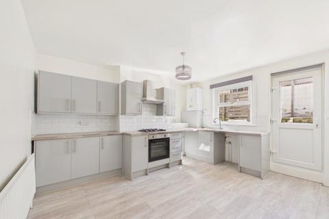 3 bedroom terraced house for sale, Thanet Gardens, Kent CT19