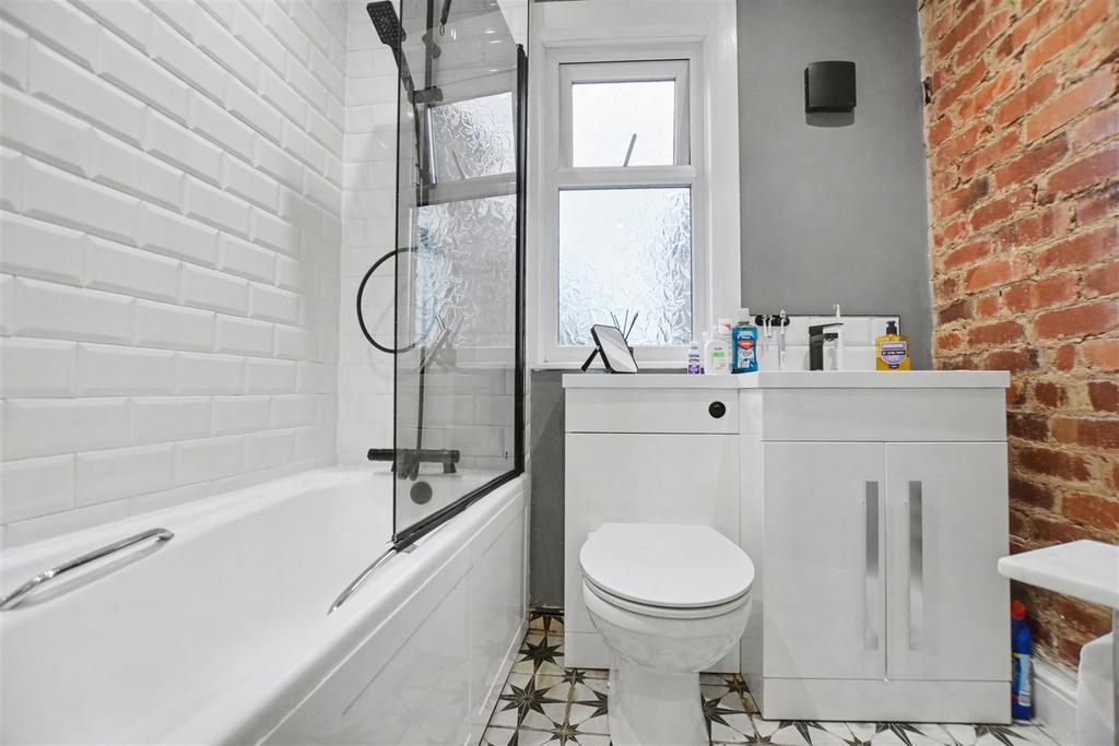 Bathroom.jpeg