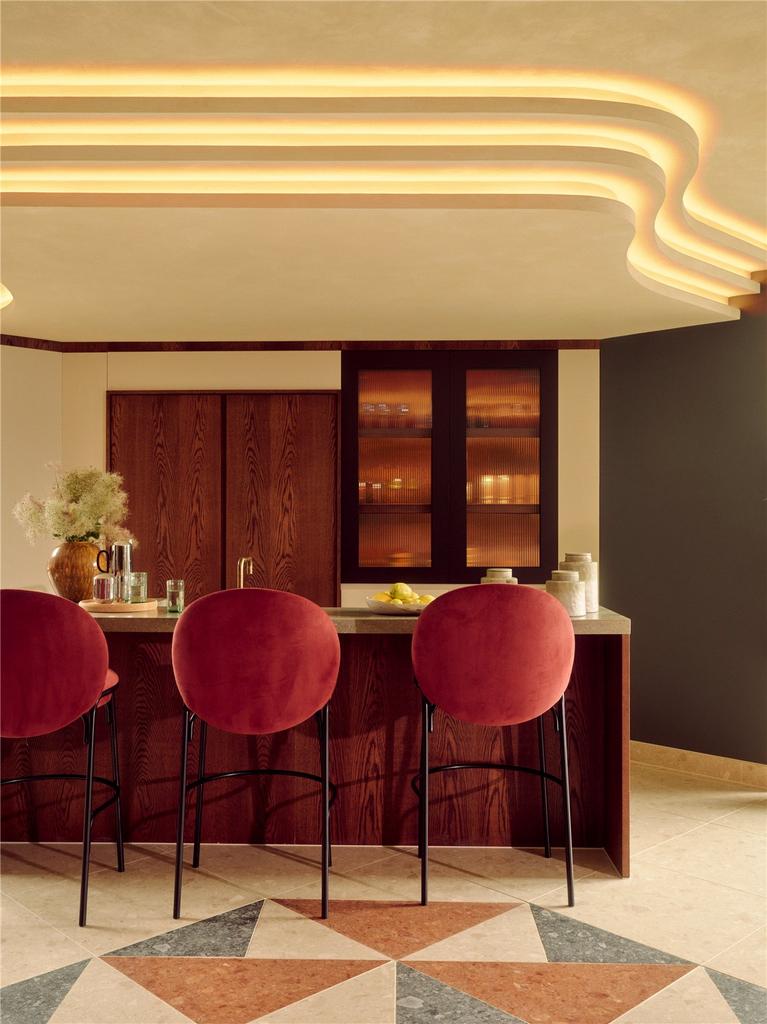 Victroia Riverside