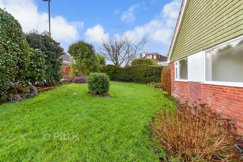 2 bedroom bungalow for sale, Dolcroft Road, Ventnor PO38
