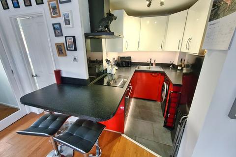2 bedroom terraced house for sale, Shorefield Road, Marchwood, SO40