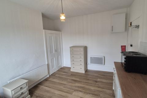 1 bedroom property to rent, Military Road, Colchester, CO1