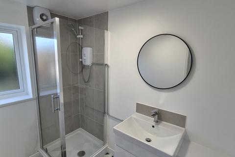 1 bedroom property to rent, Military Road, Colchester, CO1