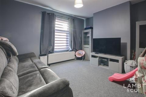 2 bedroom terraced house for sale, Old Road, Clacton-On-Sea CO15