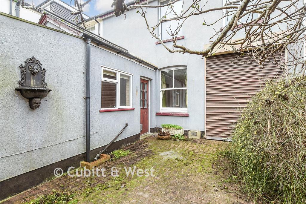 Patio / Decking