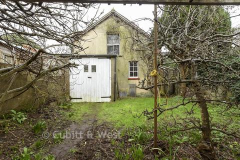 undefined, Worcester Road, Reigate RH2