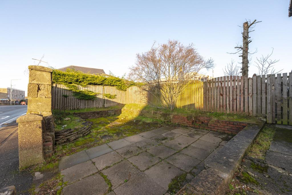 Side Parking/ Garden Area