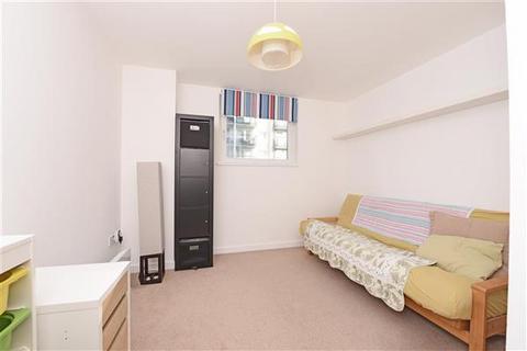 2 bedroom apartment to rent, 1C Osiers Road, Wandsworth, SW18