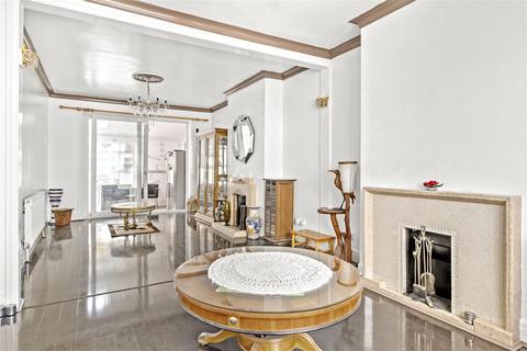 3 bedroom terraced house for sale, Park View Gardens, London N22