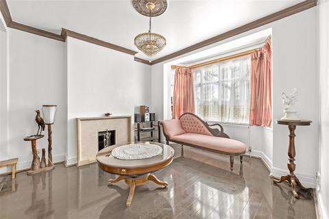 3 bedroom terraced house for sale, Park View Gardens, London N22
