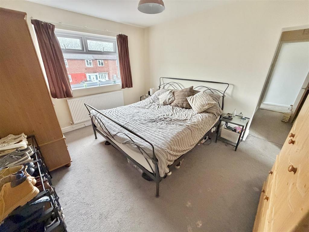 Bed 1